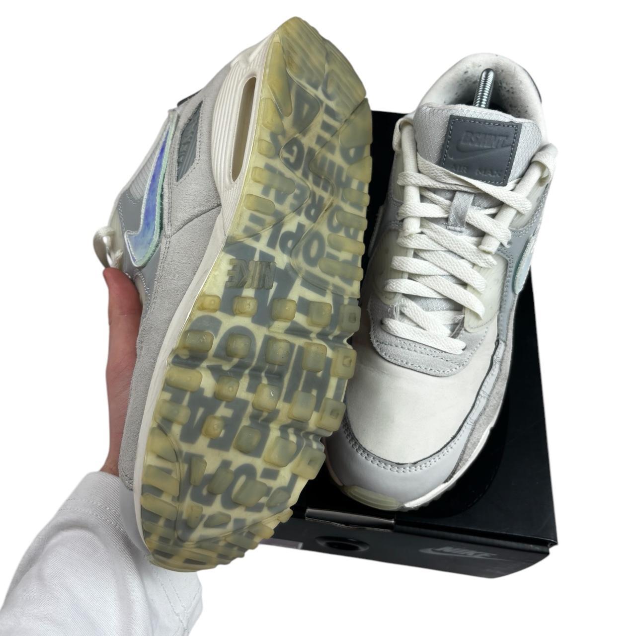 Nike Air Max 90 x Basement