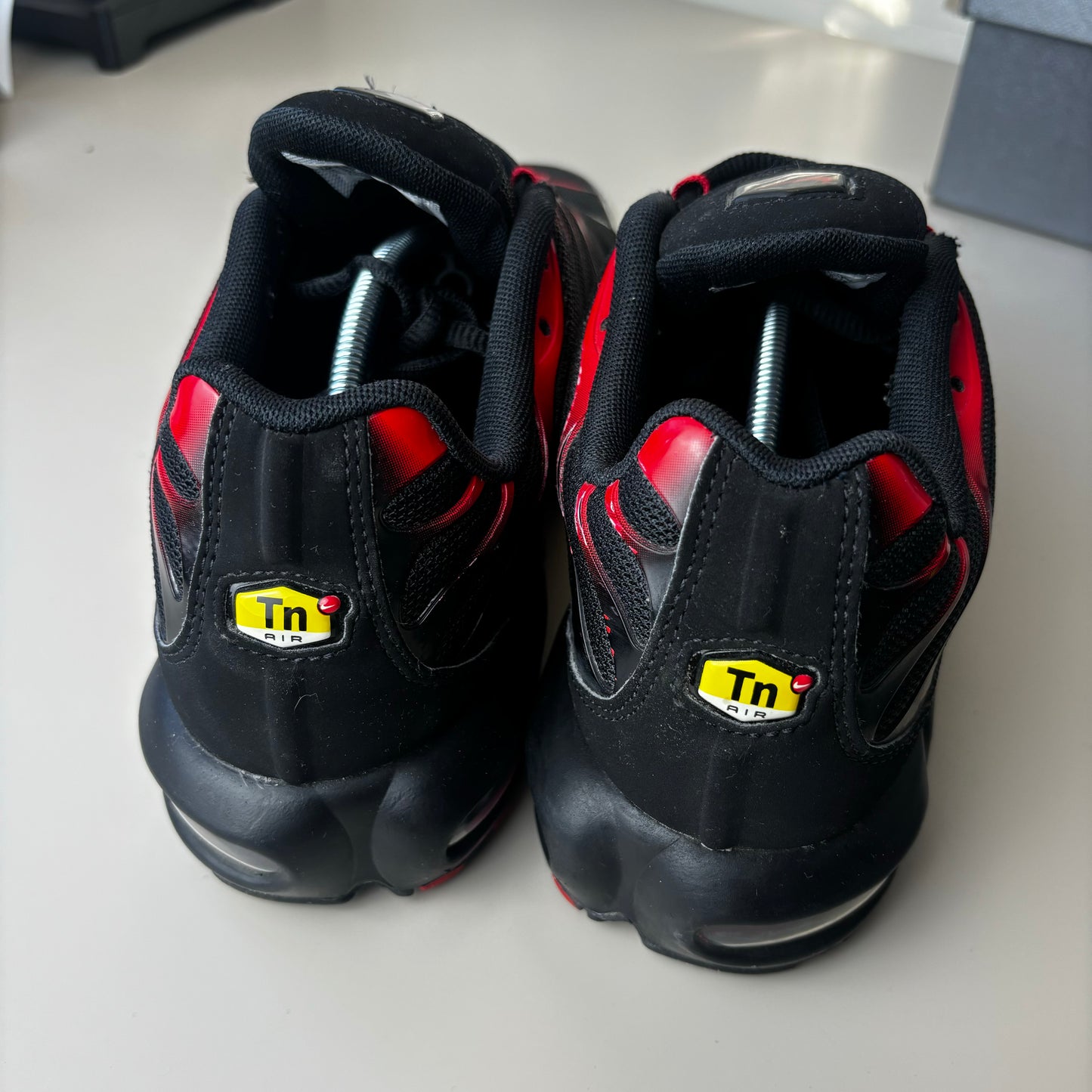 Nike Air Max Tn Bred  (UK 9)