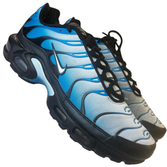 Blue black air max plus tn
